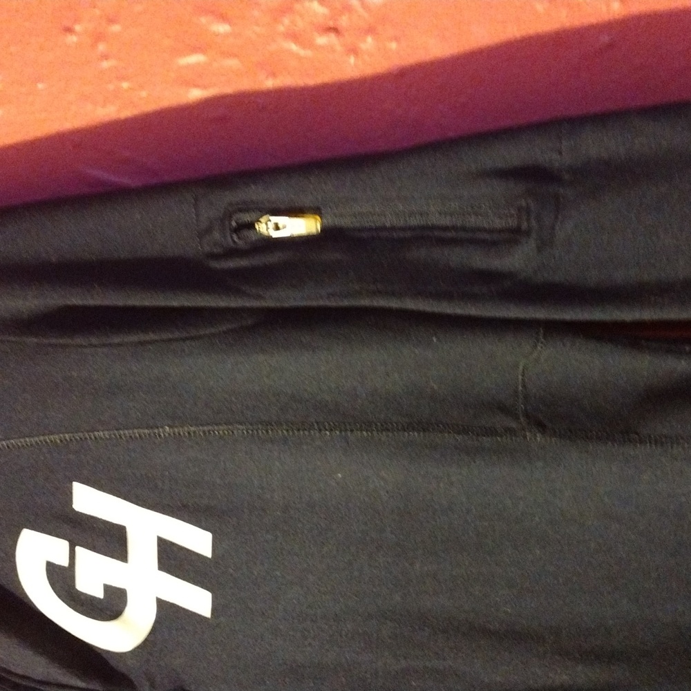 Basics,athletic top - Picture 3 of 7
